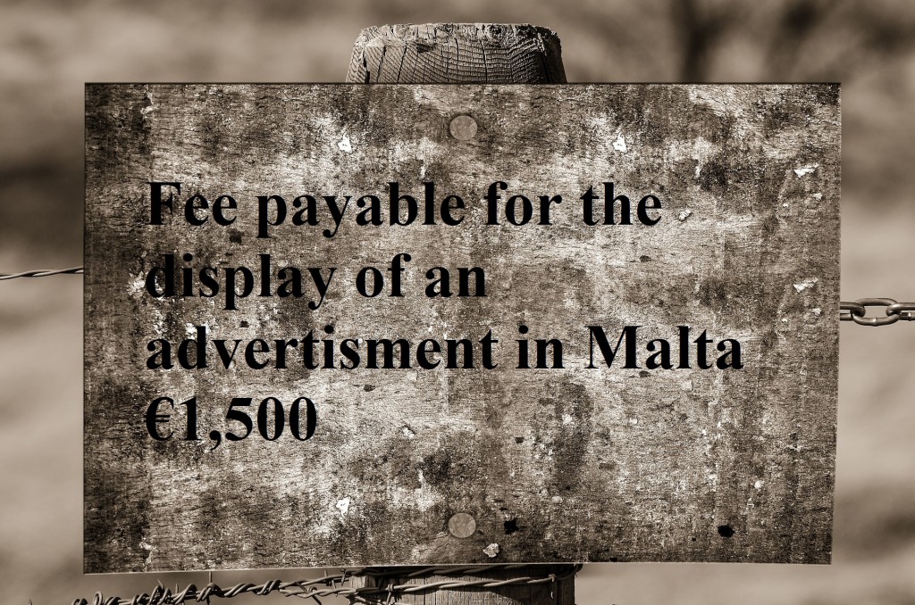 Malta | Fees for the display of adverts and business insignia